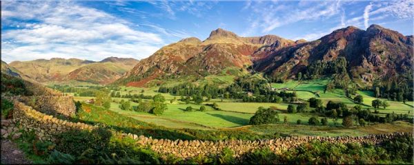 Cumbrian Way in Great Langdale - Canvas