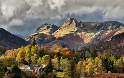 Elterwater - Mugs - Elterwater Village to Langdale Pikes